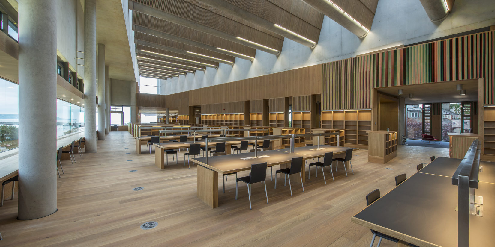 C D Dun Laoghaire Lib 1